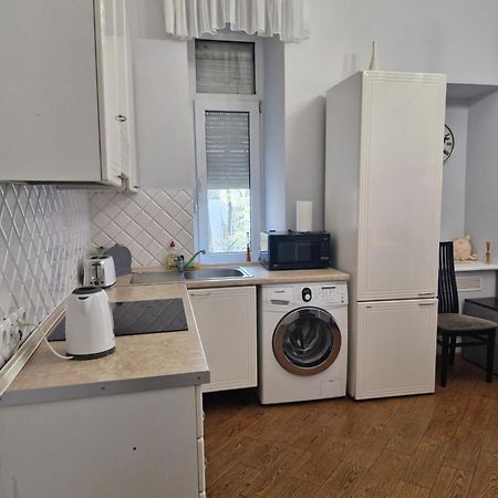 Затишна Квартира На Майдані Незалежності Kiev Luaran gambar